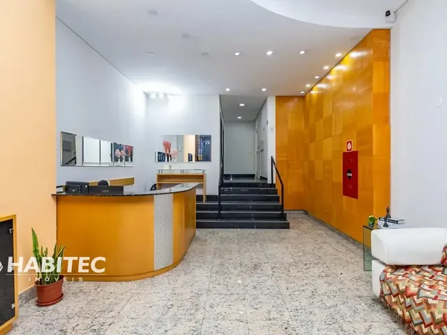 Apartamento 1 quarto e 1 banheiro, para alugar, no bairro Cabral em Curitiba
