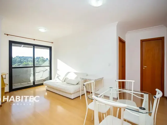 Apartamento 1 quarto e 1 banheiro, para alugar, no bairro Cabral em Curitiba