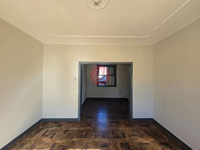 Apartamento 2 quartos e 1 banheiro, para alugar, no bairro Santa Cecília em Porto Alegre