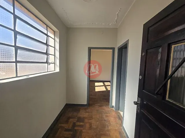 Apartamento 2 quartos e 1 banheiro, para alugar, no bairro Santa Cecília em Porto Alegre