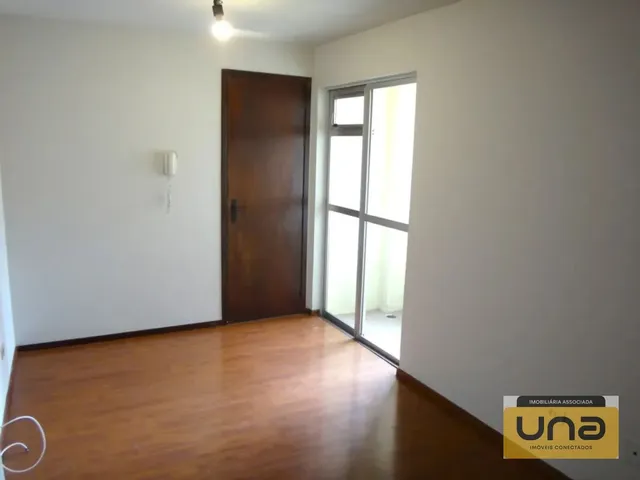 Apartamento 2 quartos e 1 banheiro, para alugar, no bairro BIGORRILHO em Curitiba