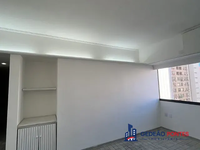 Apartamento 1 quarto e 1 banheiro, para alugar, no bairro Boa Viagem em Recife