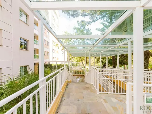 Apartamento 2 quartos e 1 banheiro, para alugar, no bairro Bacacheri em Curitiba