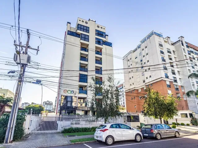 Apartamento 1 quarto e 1 banheiro, à venda, no bairro Água Verde em Curitiba