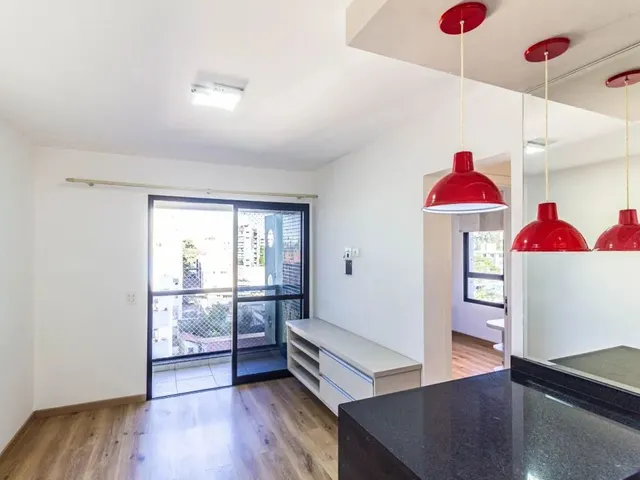 Apartamento 1 quarto e 1 banheiro, à venda, no bairro Água Verde em Curitiba