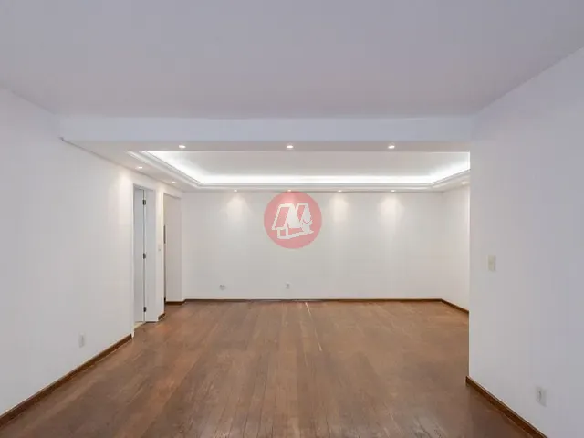 Apartamento com 128m² 3 quartos e 2 banheiros, à venda, no bairro Auxiliadora em Porto Alegre