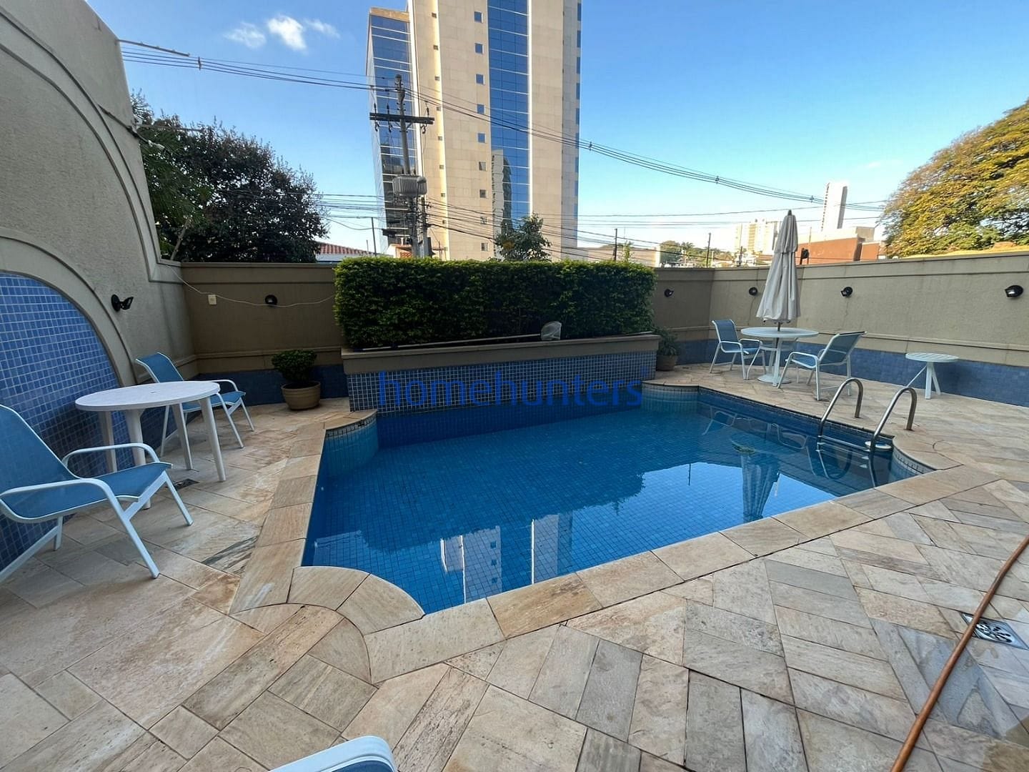 Apartamento para alugar com 1 quarto, 70m² - Foto 17