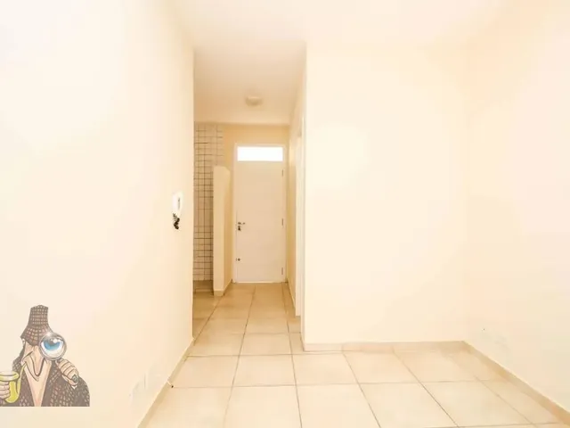 Apartamento 1 quarto e 1 banheiro, para alugar, no bairro Centro Cívico em Curitiba