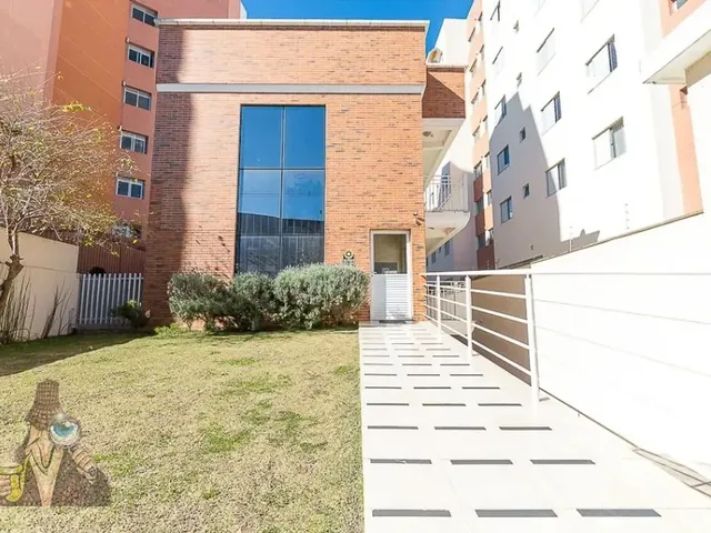 Apartamento 1 quarto e 1 banheiro, para alugar, no bairro Centro Cívico em Curitiba
