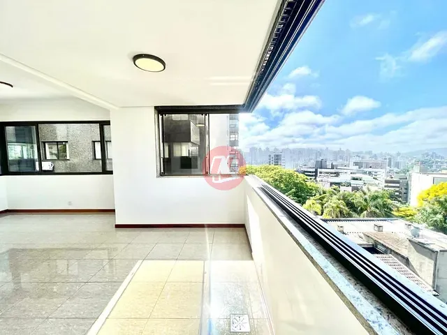 Apartamento com 128m² 2 quartos e 2 banheiros, à venda, no bairro Bela Vista em Porto Alegre