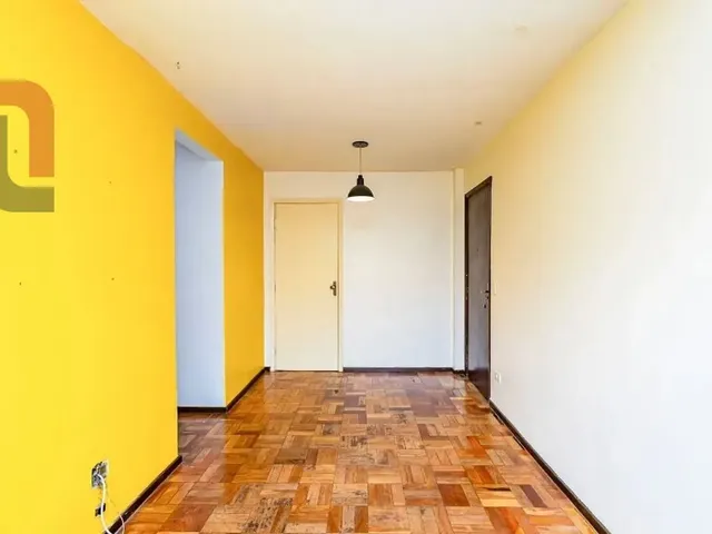 Apartamento 2 quartos e 1 banheiro, para alugar, no bairro Boa Vista em Curitiba