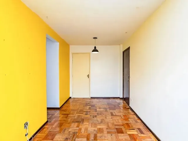 Apartamento 2 quartos e 1 banheiro, para alugar, no bairro Boa Vista em Curitiba