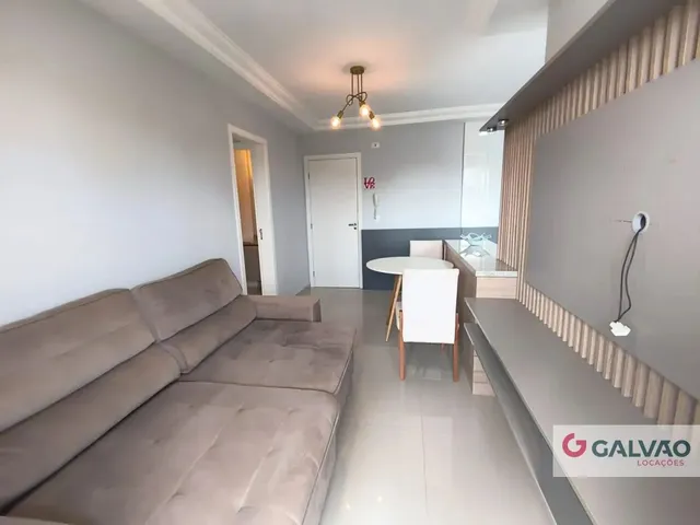 Apartamento 2 quartos e 1 banheiro, para alugar, no bairro Cidade Industrial em Curitiba
