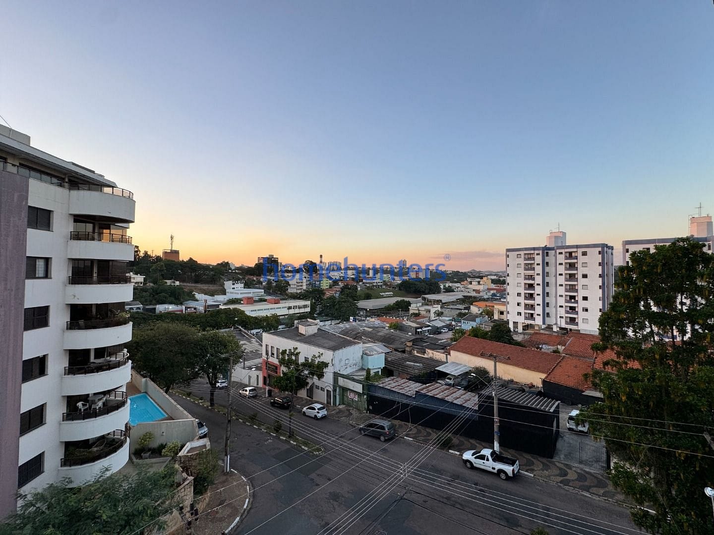 Apartamento à venda com 3 quartos, 210m² - Foto 18