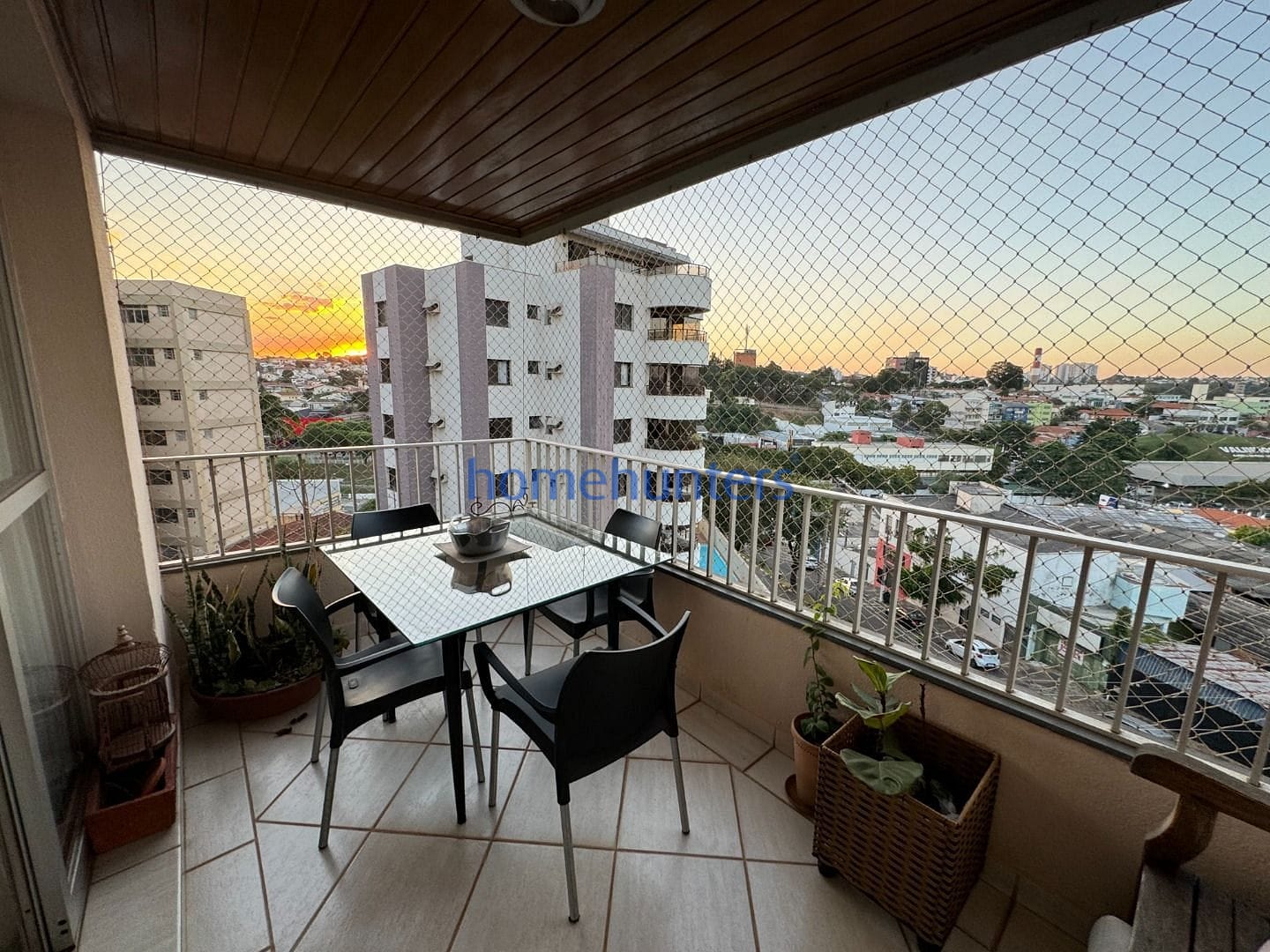 Apartamento à venda com 3 quartos, 210m² - Foto 12