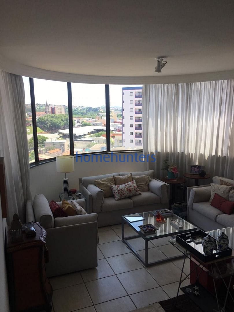 Apartamento à venda com 3 quartos, 210m² - Foto 8