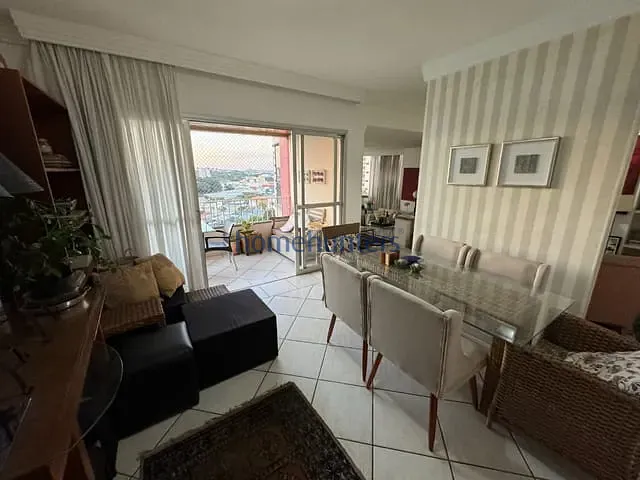 Apartamento com 340m² 3 quartos e 3 banheiros, à venda, no bairro Vila Coqueiro em Valinhos
