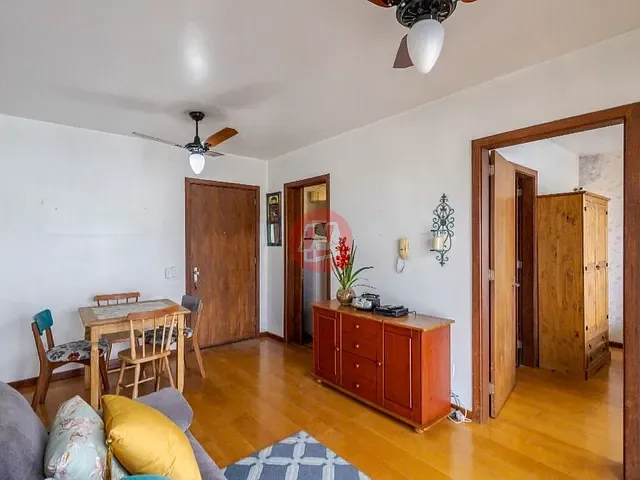 Apartamento com 36m² 1 quarto e 1 banheiro, à venda, no bairro Centro Histórico em Porto Alegre