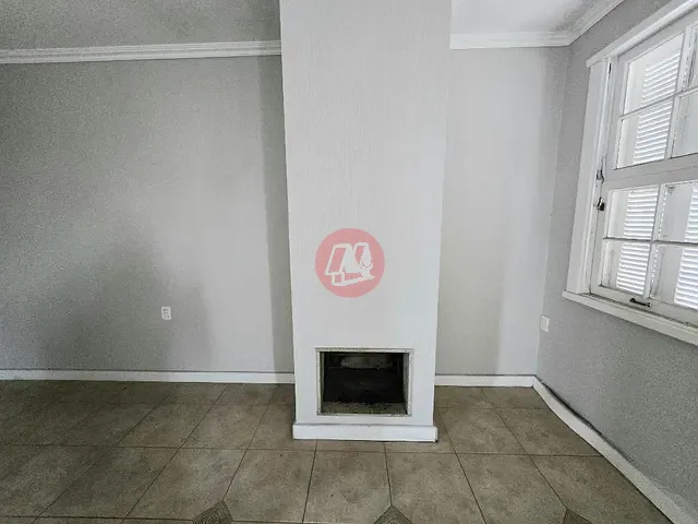 Apartamento 3 quartos e 2 banheiros, para alugar, no bairro Santana em Porto Alegre