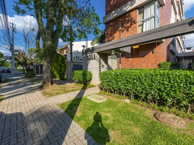 Apartamento à venda, no bairro Água Verde em Curitiba