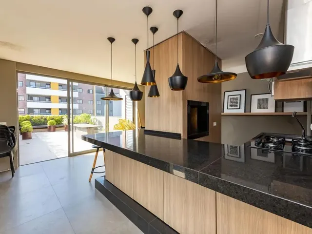 Apartamento à venda, no bairro Água Verde em Curitiba