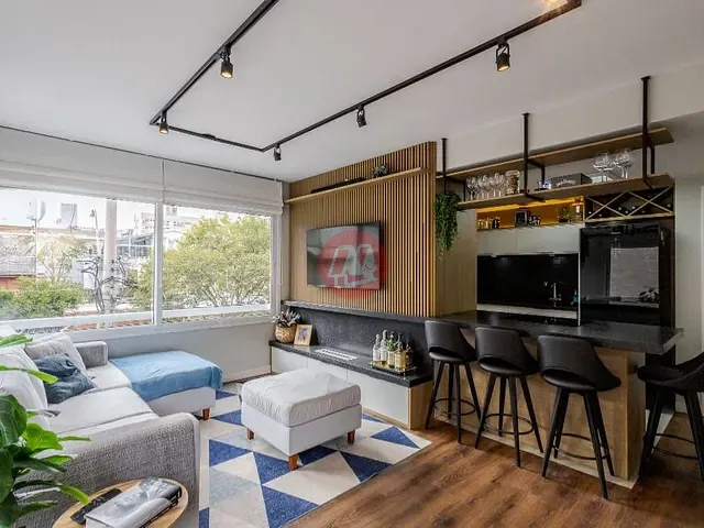 Apartamento com 117m² 2 quartos e 2 banheiros, à venda, no bairro Menino Deus em Porto Alegre