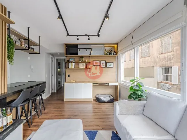Apartamento com 117m² 2 quartos e 2 banheiros, à venda, no bairro Menino Deus em Porto Alegre