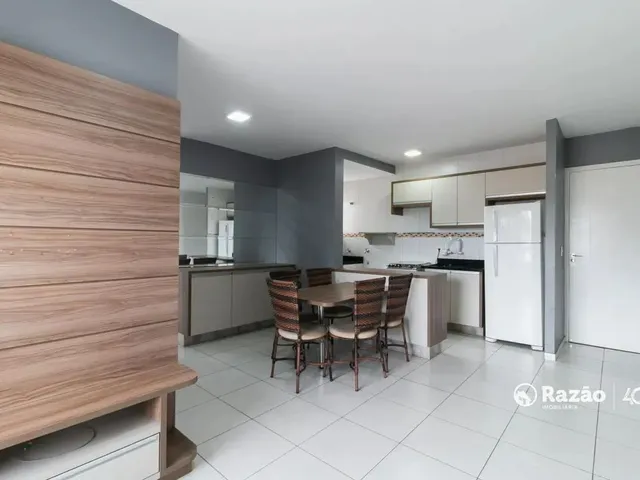 Apartamento 3 quartos e 1 banheiro, para alugar, no bairro Uberaba em Curitiba