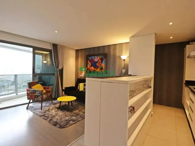 Apartamento 1 quarto e 1 banheiro, para alugar, no bairro Rebouças em Curitiba