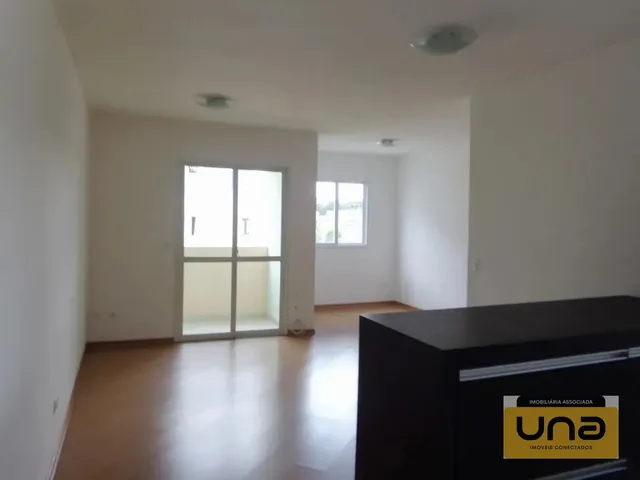 Apartamento 2 quartos e 2 banheiros, para alugar, no bairro CAMPO COMPRIDO em Curitiba