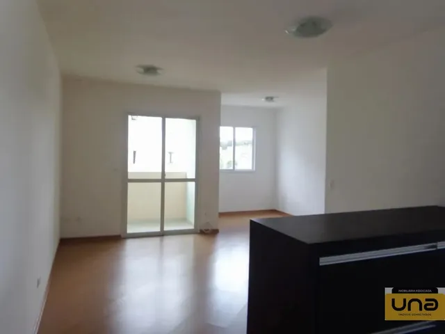 Apartamento 2 quartos e 2 banheiros, para alugar, no bairro CAMPO COMPRIDO em Curitiba