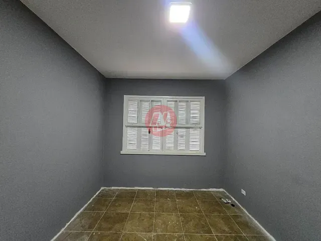 Apartamento com 58m² 2 quartos e 1 banheiro, para alugar, no bairro Partenon em Porto Alegre