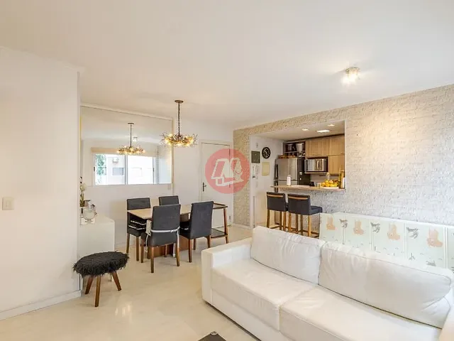 Apartamento com 92m² 2 quartos e 2 banheiros, à venda, no bairro Vila Ipiranga em Porto Alegre