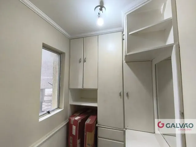 Apartamento 1 quarto e 1 banheiro, para alugar, no bairro Bigorrilho em Curitiba