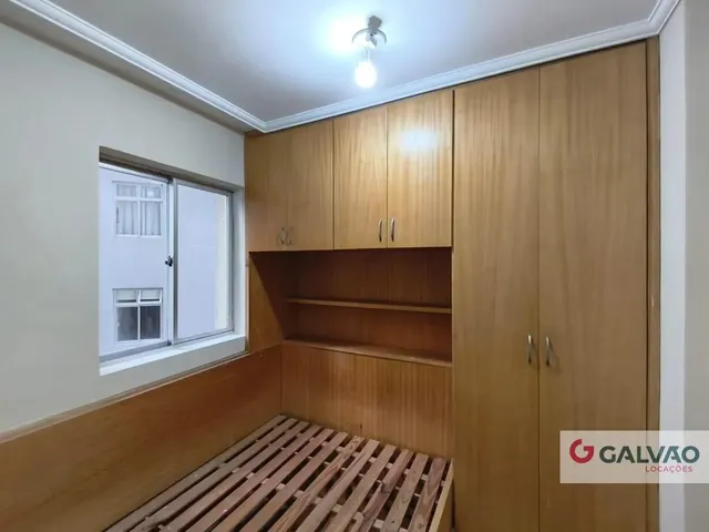 Apartamento 1 quarto e 1 banheiro, para alugar, no bairro Bigorrilho em Curitiba