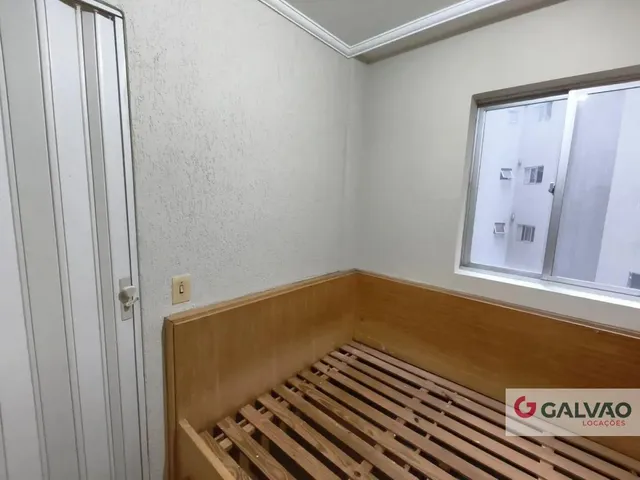 Apartamento 1 quarto e 1 banheiro, para alugar, no bairro Bigorrilho em Curitiba
