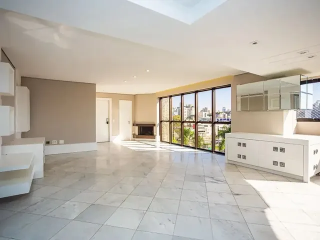 Apartamento 3 quartos e 2 banheiros, para alugar, no bairro Alto da Rua XV em Curitiba
