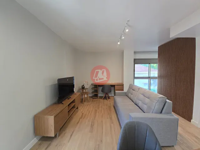 Apartamento 1 quarto e 1 banheiro, para alugar, no bairro Moinhos de Vento em Porto Alegre