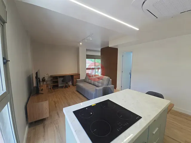 Apartamento 1 quarto e 1 banheiro, para alugar, no bairro Moinhos de Vento em Porto Alegre