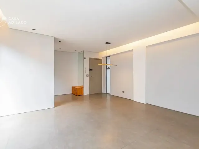 Apartamento 2 quartos e 2 banheiros, à venda, no bairro Água Verde em Curitiba