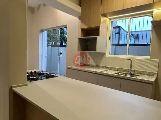 Apartamento com 62m² 2 quartos e 1 banheiro, à venda, no bairro Mário Quintana em Porto Alegre