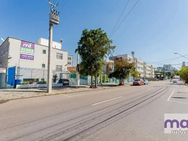 Apartamento 1 quarto e 1 banheiro, para alugar, no bairro Centro em Curitiba