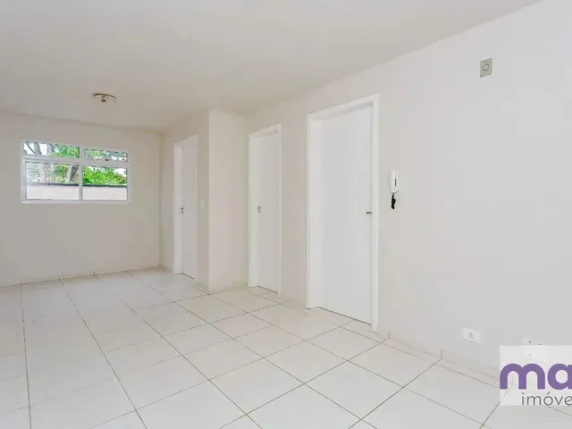 Apartamento 1 quarto e 1 banheiro, para alugar, no bairro Centro em Curitiba