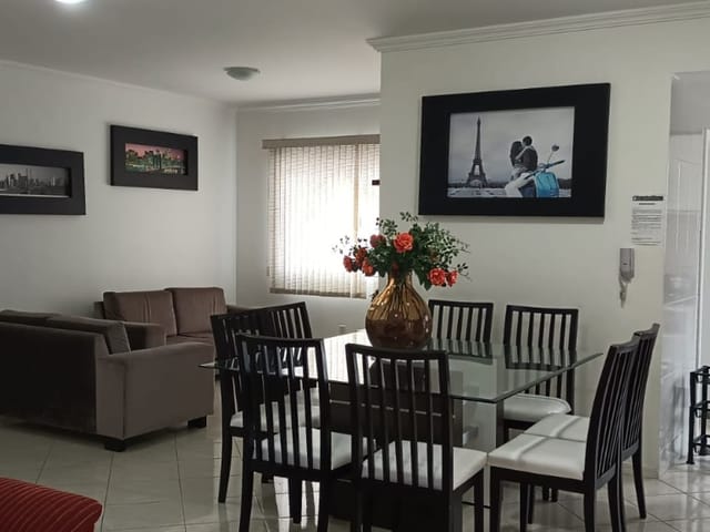 Apartamento com 167m² 3 quartos e 2 banheiros, à venda, no bairro Meia Praia em Itapema