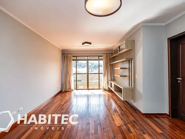 Apartamento 3 quartos e 2 banheiros, para alugar, no bairro Batel em Curitiba
