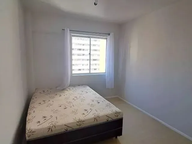 Apartamento com 40m² 1 quarto e 1 banheiro, para alugar, no bairro Centro em Curitiba