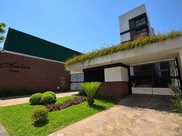 Apartamento 3 quartos e 3 banheiros, à venda, no bairro Cabral em Curitiba