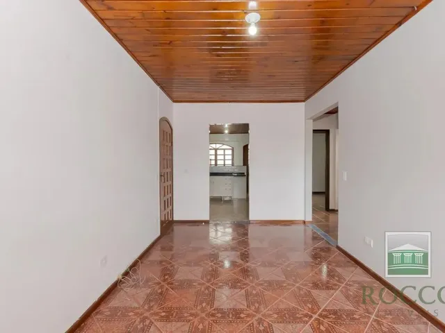 Apartamento 2 quartos e 1 banheiro, para alugar, no bairro Campo Pequeno em Colombo