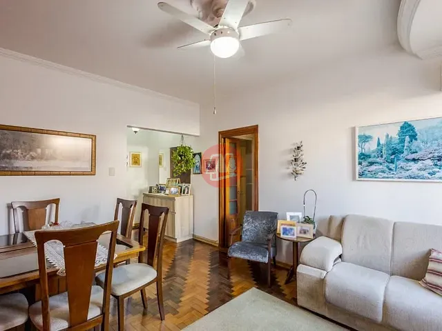 Apartamento com 114m² 3 quartos e 2 banheiros, à venda, no bairro Menino Deus em Porto Alegre