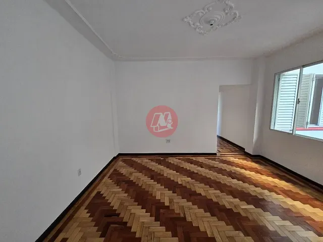 Apartamento 3 quartos e 2 banheiros, para alugar, no bairro Cidade Baixa em Porto Alegre